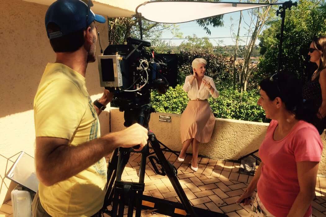 FIlming House Hunters International