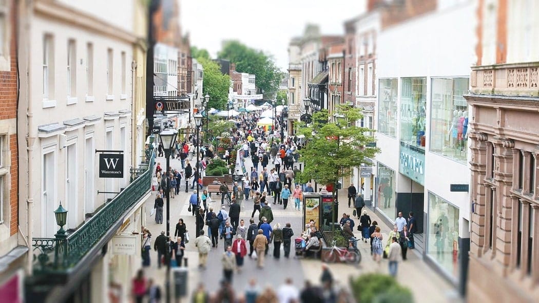 High-Street-Shopping_0