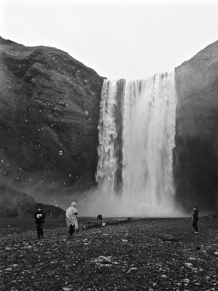 things-to-in-iceland-waterfalls