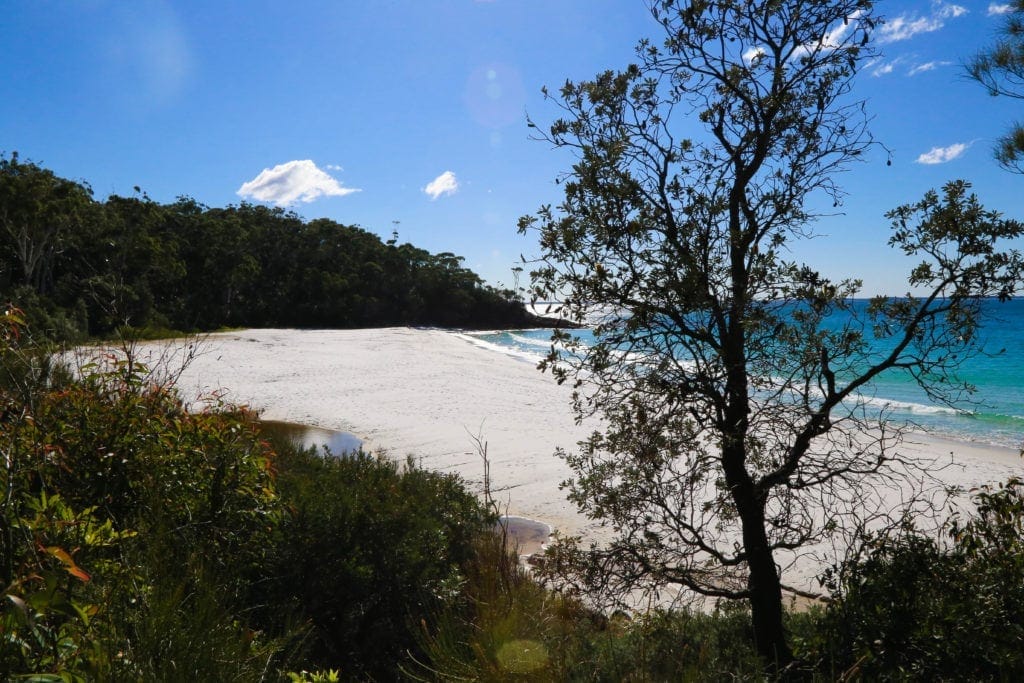 This image has an empty alt attribute; its file name is greenfields-beach-jervis-bay-2-1-of-1-1024x683.jpg