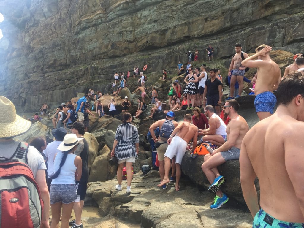 figure-8-pools-injury - Londoner In Sydney