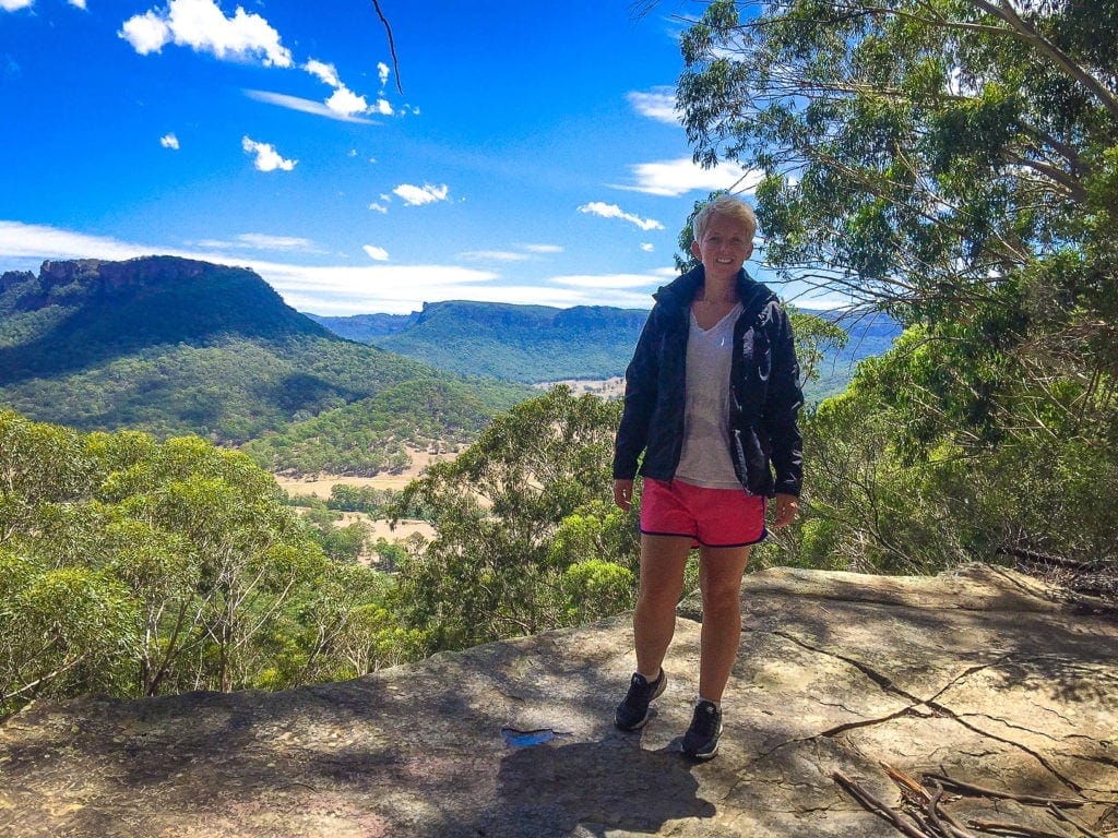 glow-worm-tunnel-hike-newnes-best-hikes-in-sydney - Londoner In Sydney glow-worm-tunnel-hike-newnes-best-hikes-in-sydney