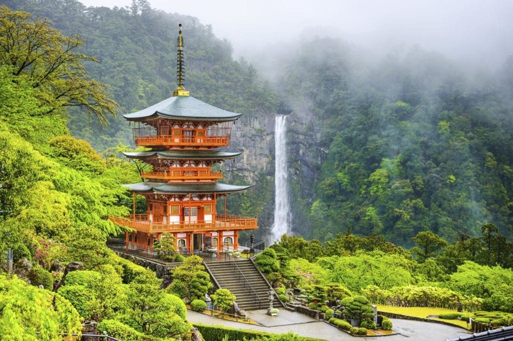 nachi-waterfalls-japan