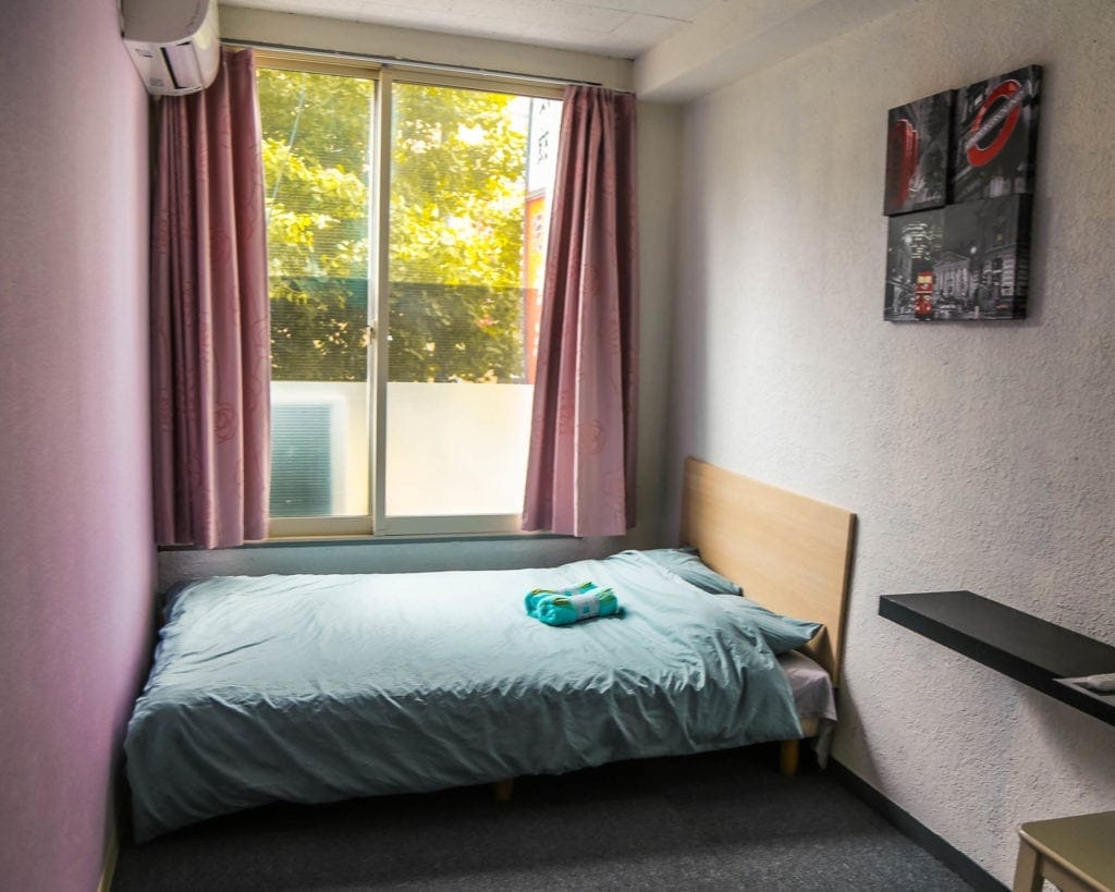 tokyo-budget-cheap-airbnb