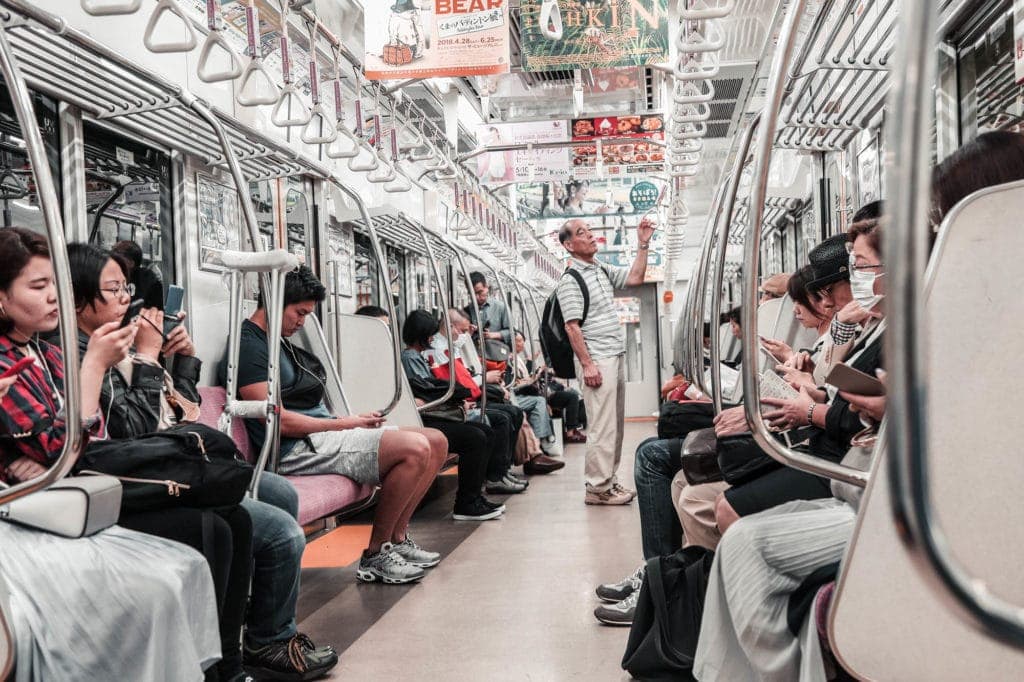 Japan-trains-tokyo