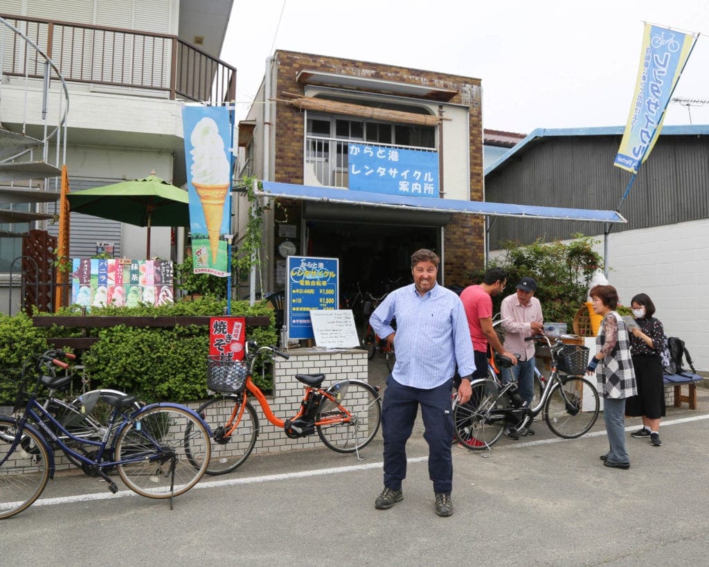 teshima-art-island-bike-hire-japan