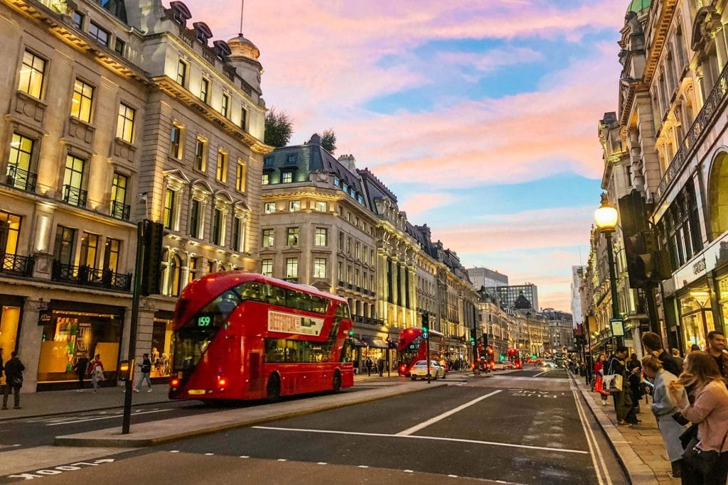 moving-back-to-uk-from-australia-1