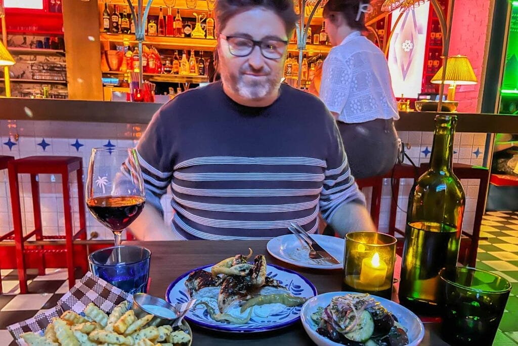 the-smoking-camel-byron-bay