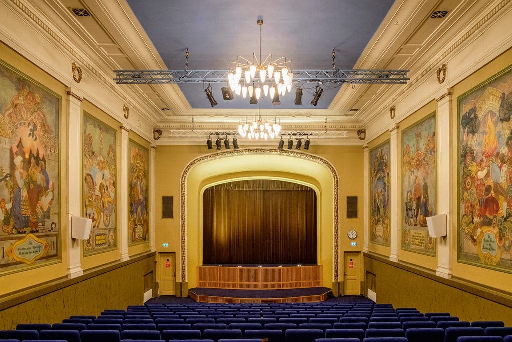 Verdensteateret-cinema-tromso - Londoner In Sydney Verdensteateret-cinema-tromso
