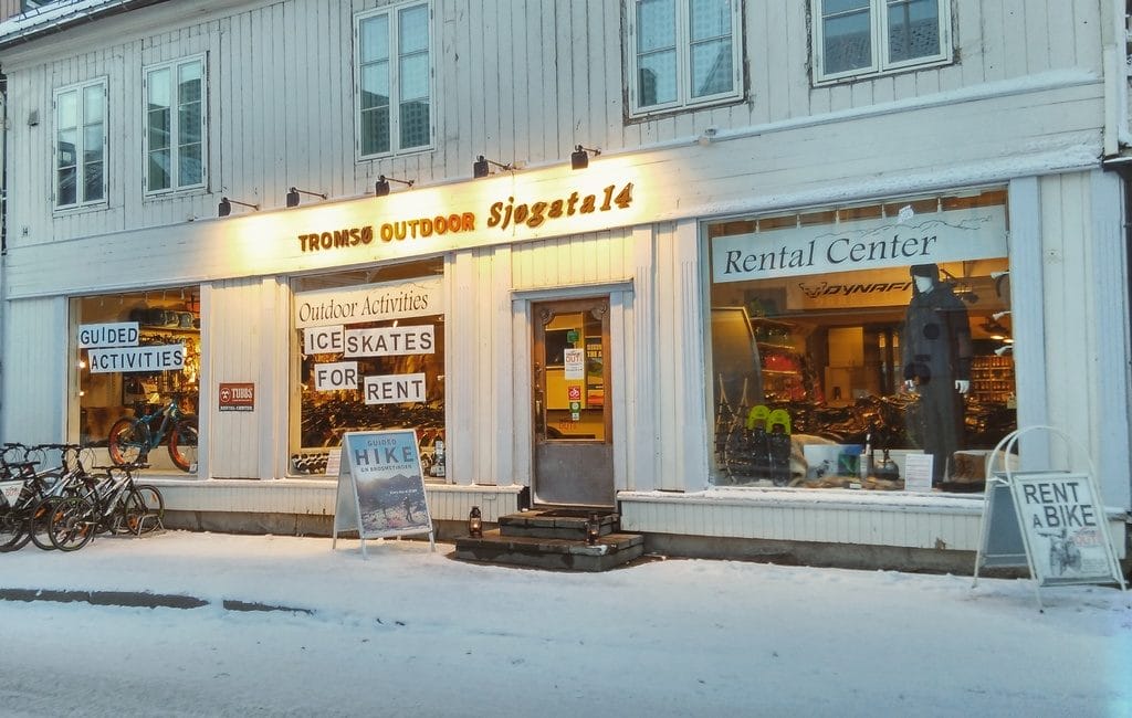 Tromso-outdoor-clothing-rental-norway