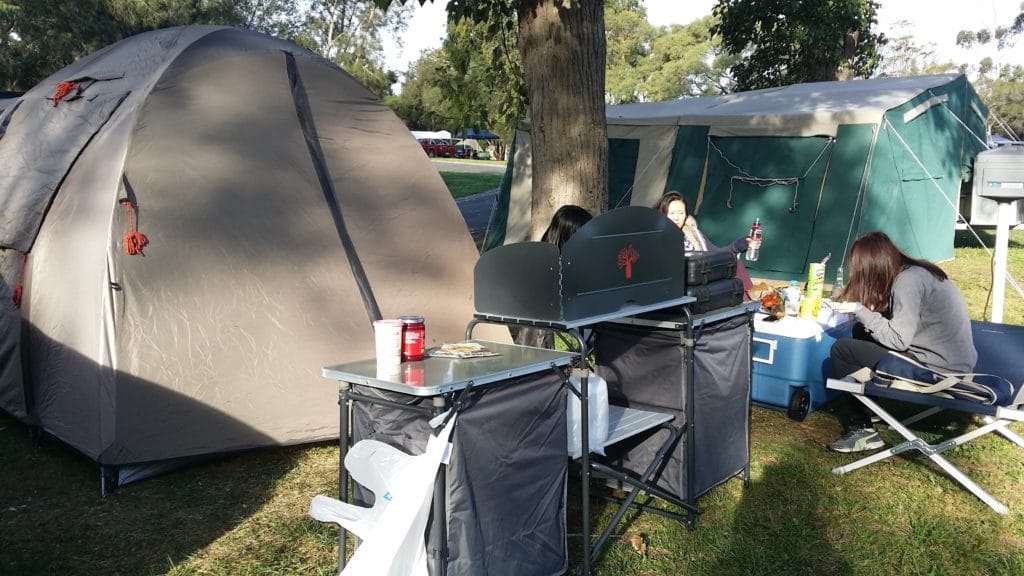 blue-lake-holiday-park-mount-gambier11 - Londoner In Sydney blue-lake-holiday-park-mount-gambier11