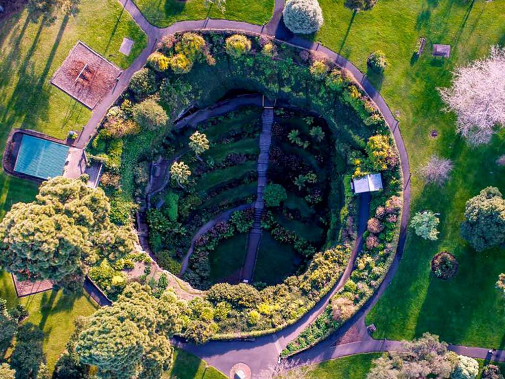 umpherston-sinkhole-mount-gambier-1