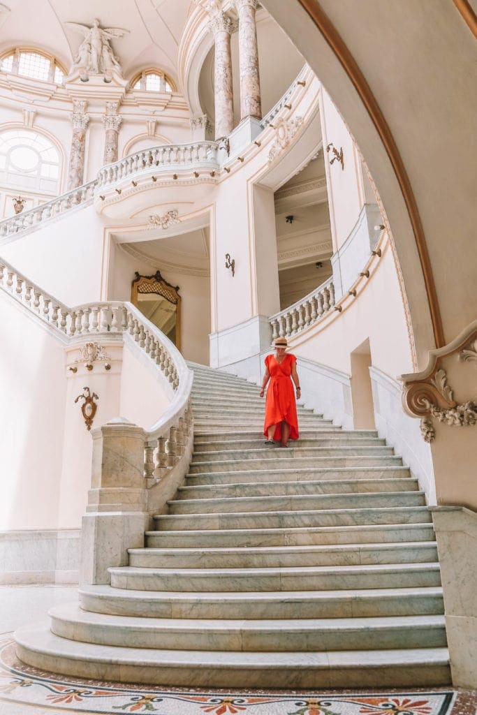 havana-theatre-inside - Londoner In Sydney havana-theatre-inside