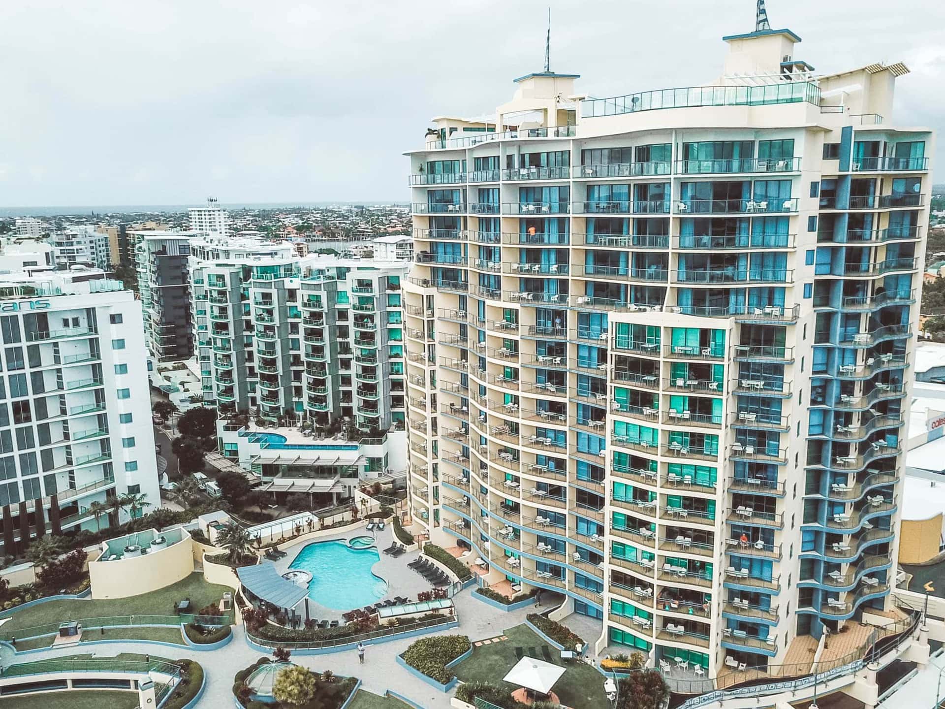 mantra-mooloolaba-accommodation-drone