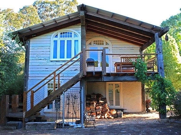 old-leura-dairy-review