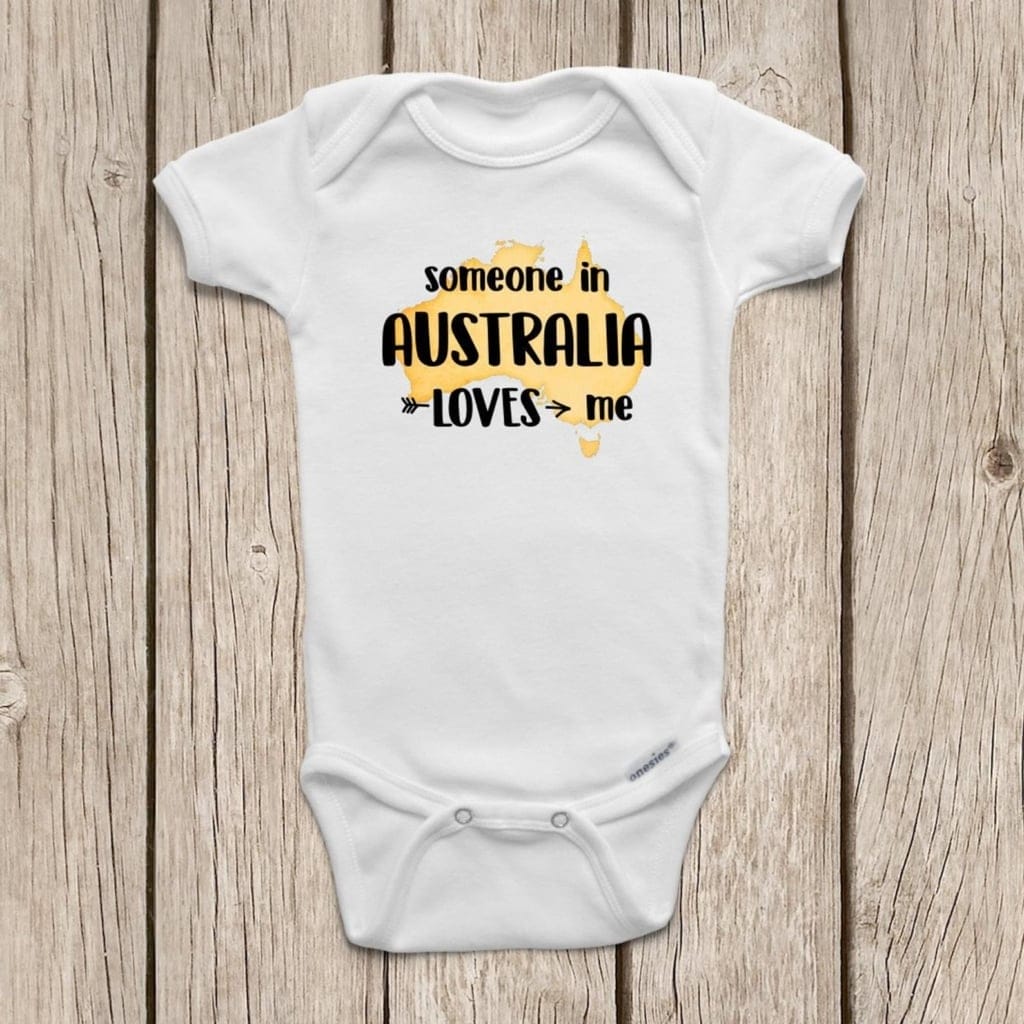 someone-in-australia-loves-me-onesie-gift-for-australia