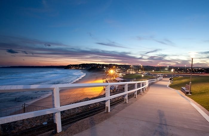 newcastle-beach-where-to-live-in-australia