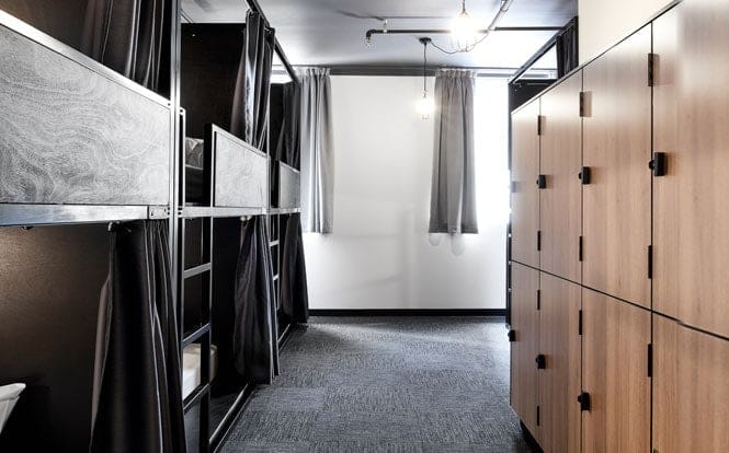 the-pod-sydney-backpackers