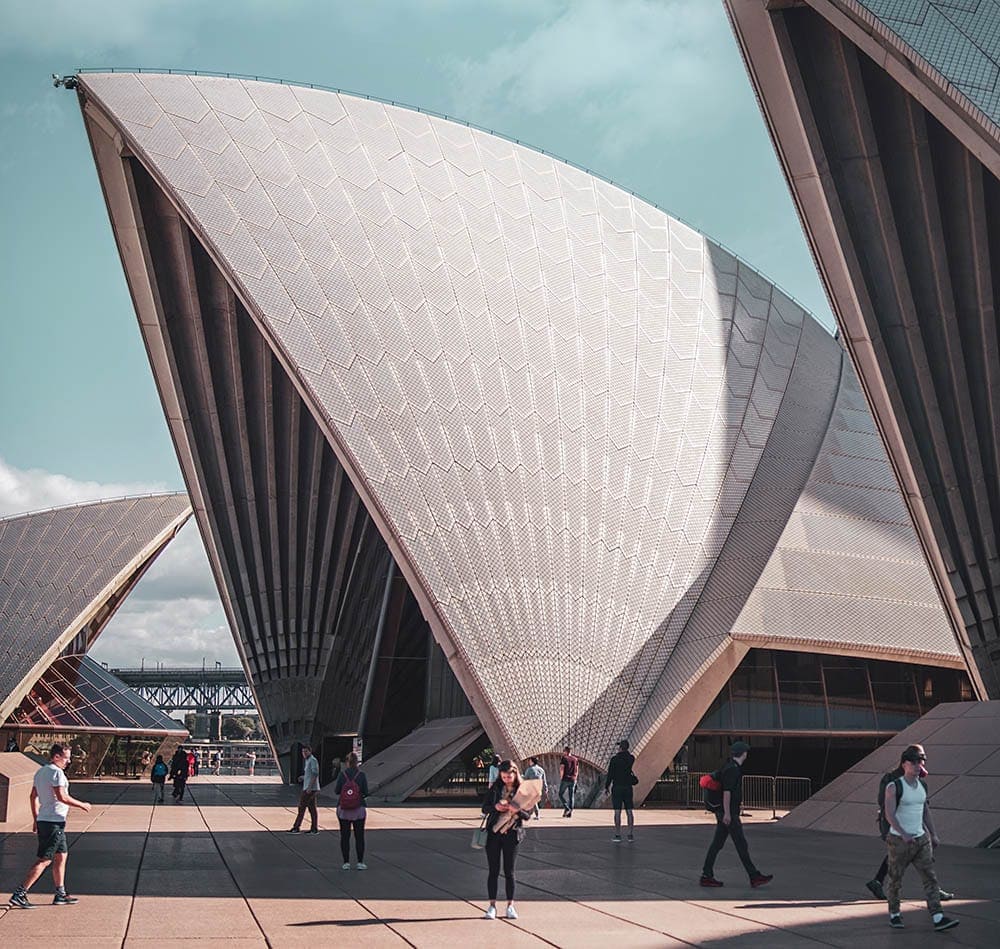 sydney-opera-house-sydney-tourist-attractions - Londoner In Sydney sydney-opera-house-sydney-tourist-attractions