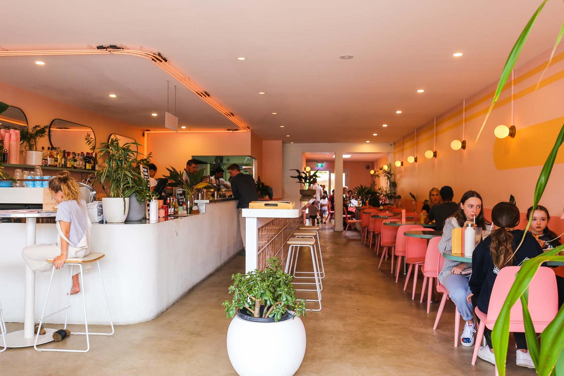 AVALON-BEACH-RESTAURANTS(1)