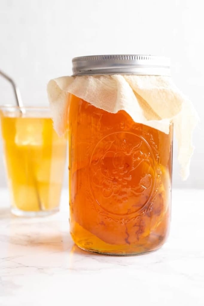 how-to-make-kombucha-Photograph-©-Good-Food-Stories-LLC-735x1103-1-682x1024-1 - Londoner In Sydney