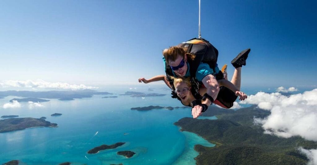 airlie-beach-sky-dive-whitsundays