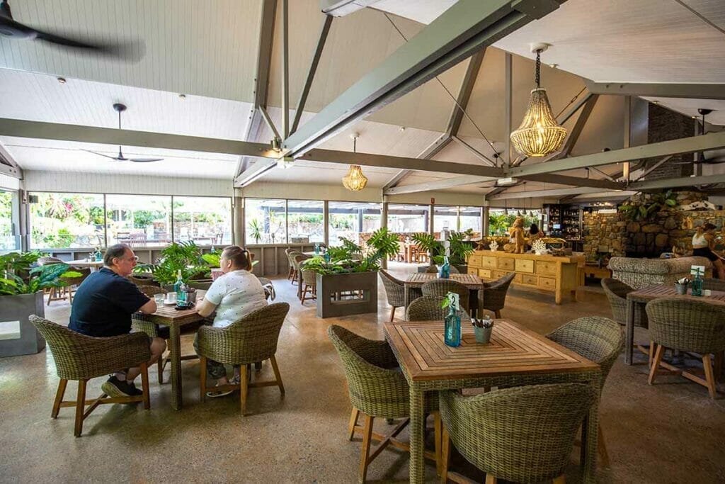 palm-bay-resort-restaurant