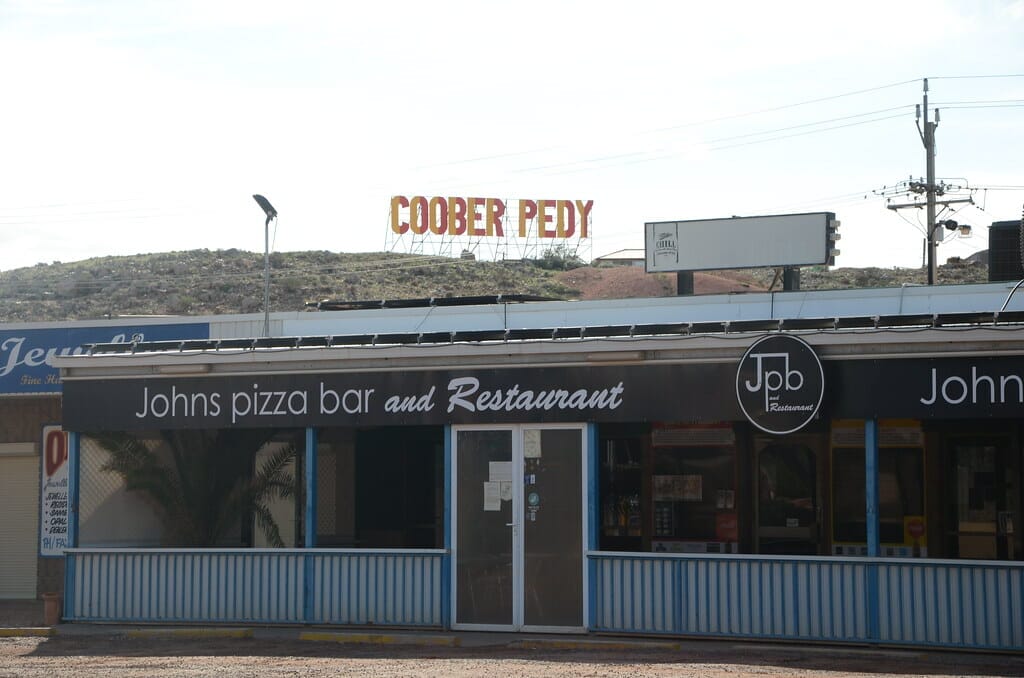 John's-Pizza-Bar-coober-pedy - Londoner In Sydney John's-Pizza-Bar-coober-pedy