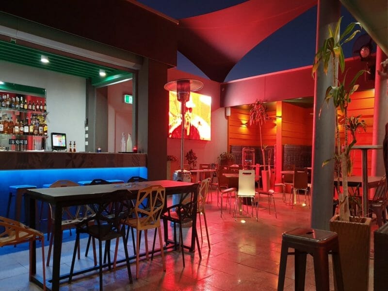 coober-pedy-outback-bar-and-grill - Londoner In Sydney coober-pedy-outback-bar-and-grill