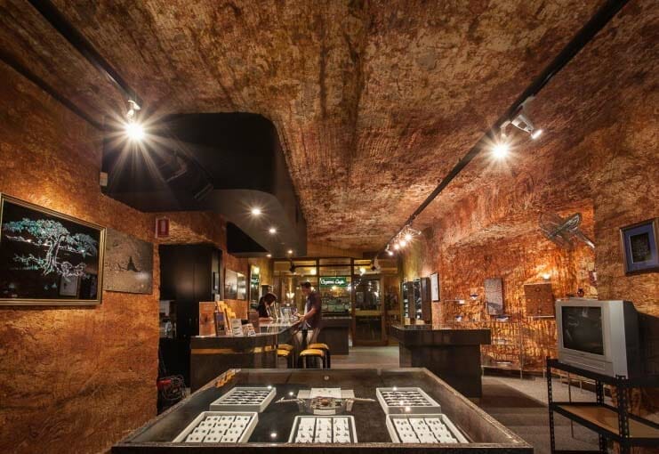 the-desert-cave-hotel-coober-pedy - Londoner In Sydney the-desert-cave-hotel-coober-pedy