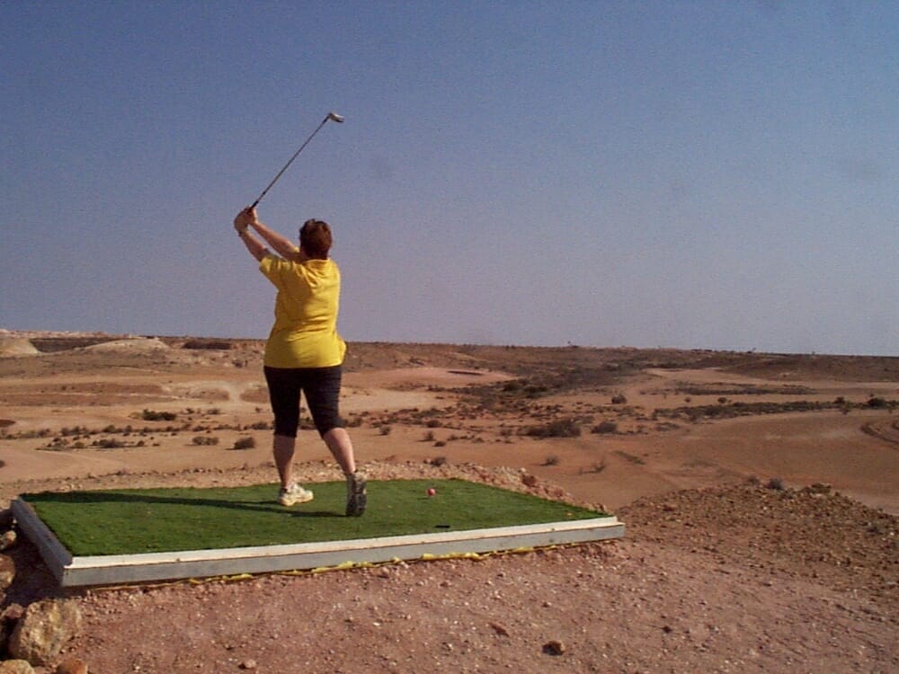 image-asset - Londoner In Sydney things-to-do-in-coober-pedy-play-golf