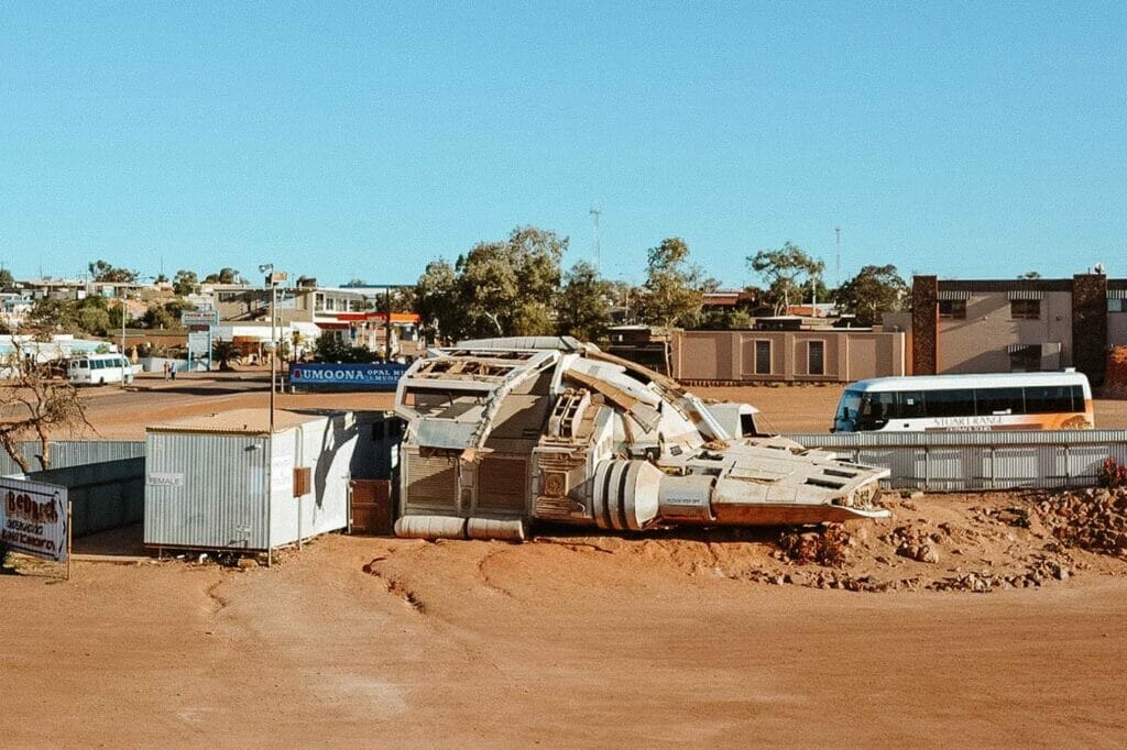 things-to-do-in-coober-pedy-Spaceship - Londoner In Sydney things-to-do-in-coober-pedy-Spaceship
