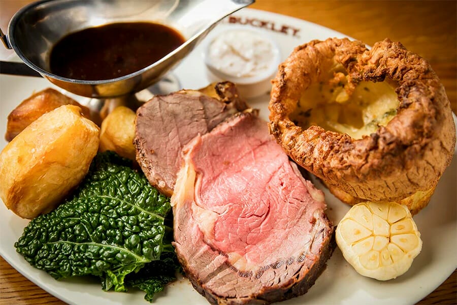 irish-roast-dinner-at-temple-bay-sydney