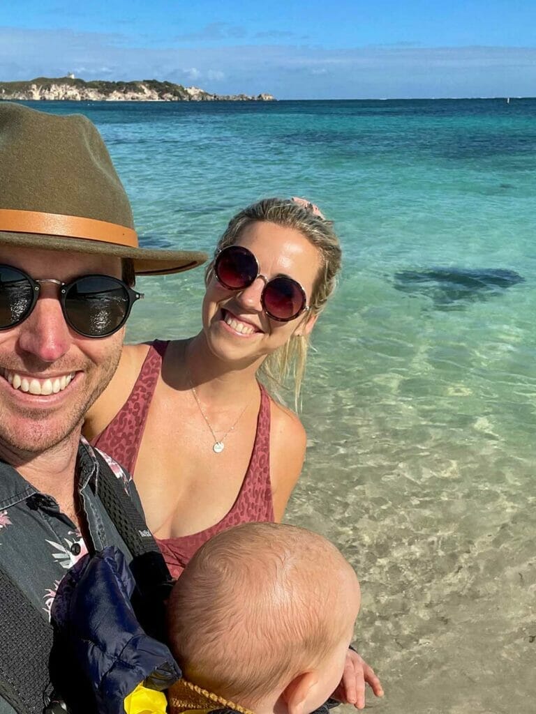 family stingrays - Londoner In Sydney travel-western-australia-with-a-baby