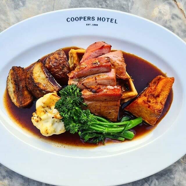 Coopers-Hotel-Newtown-best-sunday-roast-in-sydney