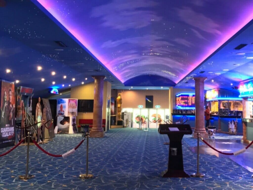 united-cinemas-in-warriewood - Londoner In Sydney united-cinemas-in-warriewood