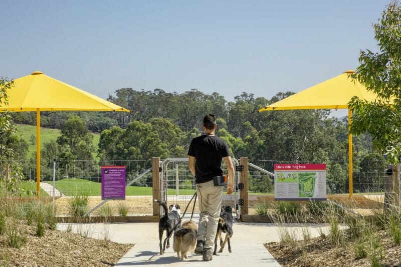 SHALE-HILLS-dog-park-in-sydney