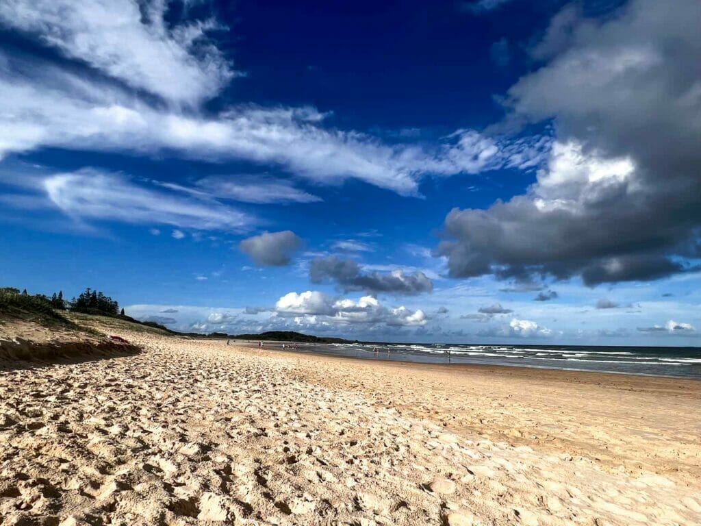 pippi-beach-yamba - Londoner In Sydney pippi-beach-yamba
