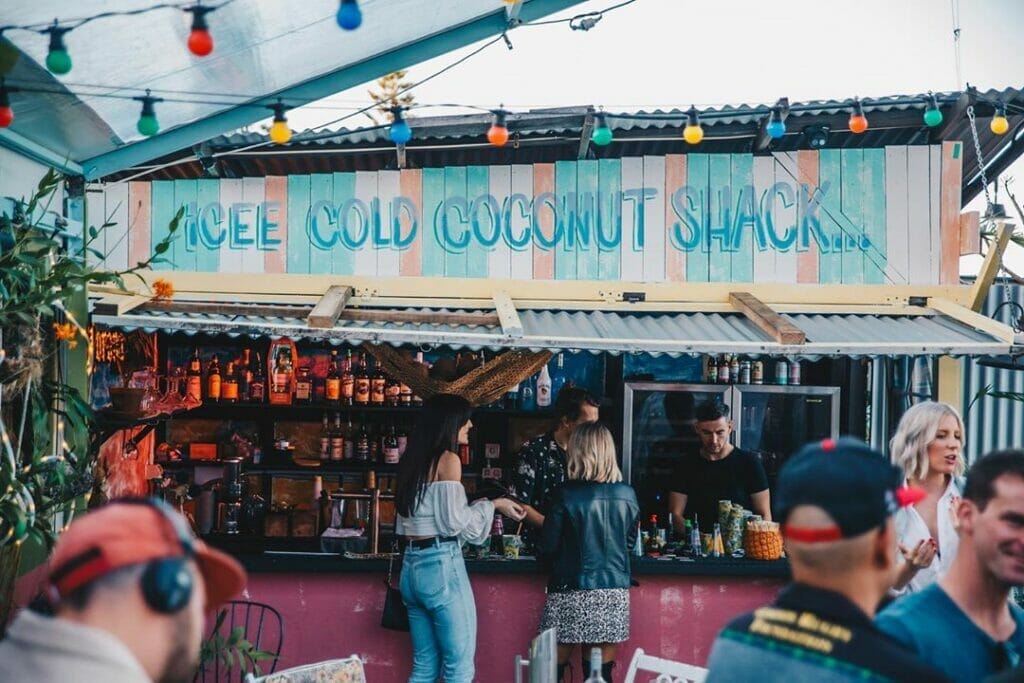 MUMBO-JUMBOS-TERRIGAL - Londoner In Sydney MUMBO-JUMBOS-TERRIGAL