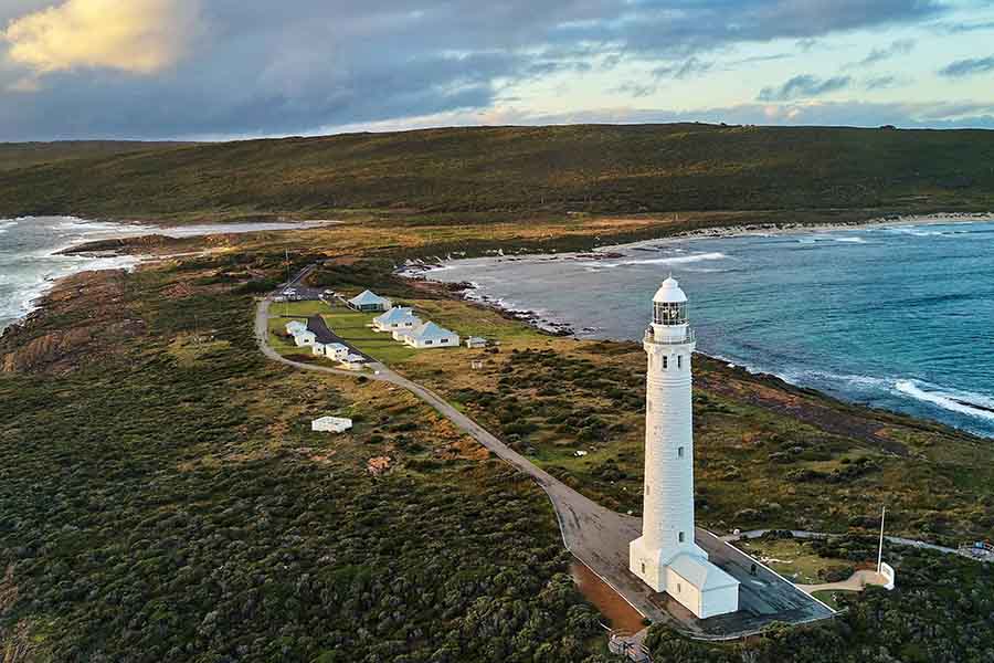 cape-naturaliste-lighthouse-western-australia - Londoner In Sydney cape-naturaliste-lighthouse-western-australia