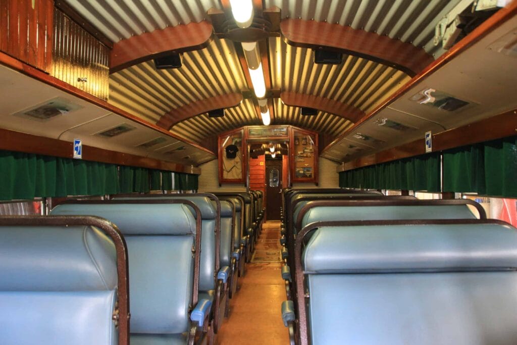 savannahlander-train-cairns - Londoner In Sydney savannahlander-train-cairns