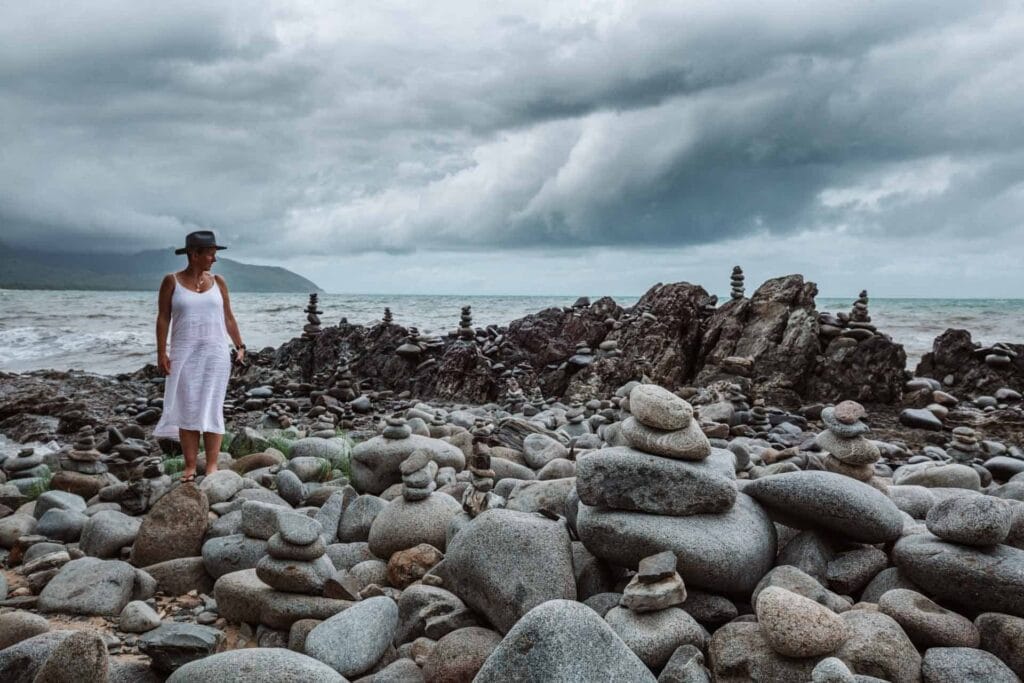 the-gatz-balancing-rocks-wangetti-beach-cairns