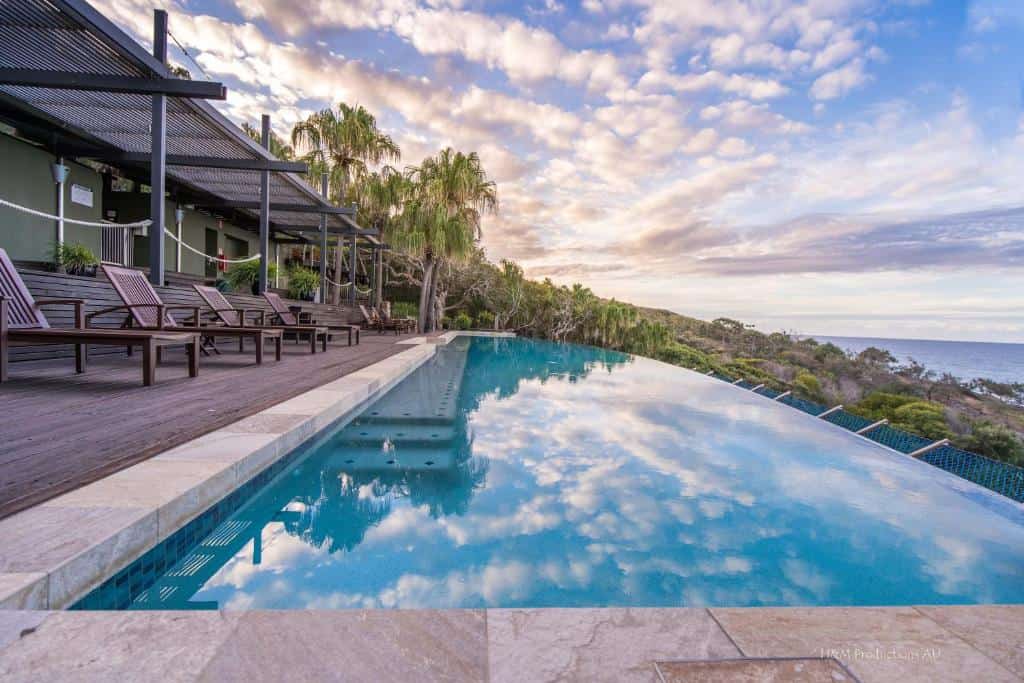 Sunrise-at-1770-holidays