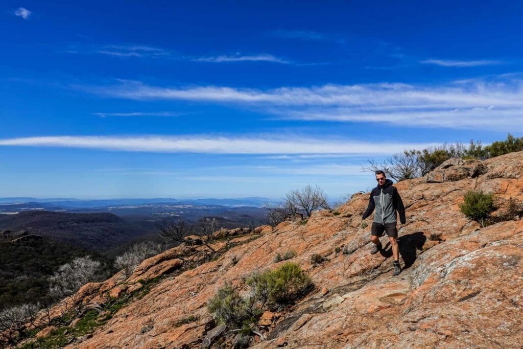 Lindesay-Rock-tops-mount-kaputar-national-park