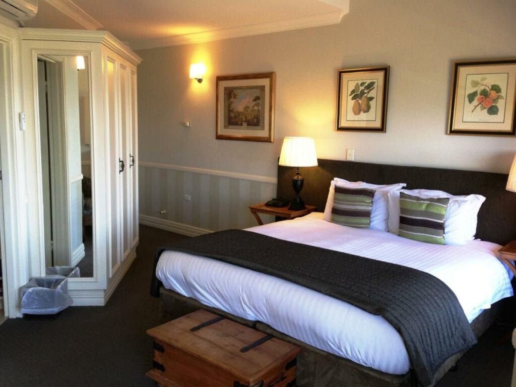 echoes-point-hotel - Londoner In Sydney echoes-point-hotel