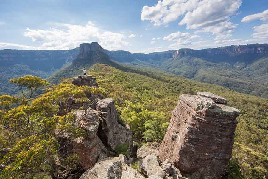 ruined-castle-hike-blue-mountains - Londoner In Sydney ruined-castle-hike-blue-mountains