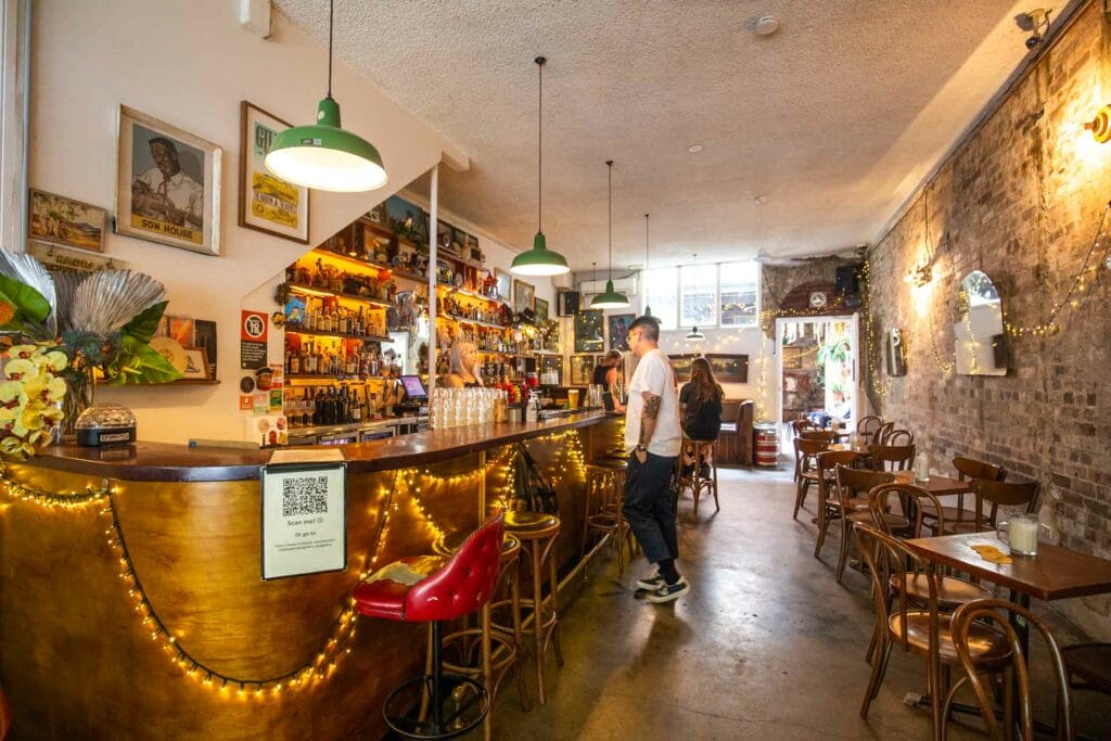 aracadia-liquors-redfern