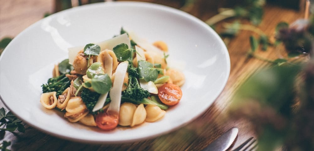 Gilroys-Hotel-st-leonards