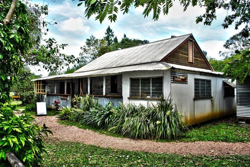 Hervey's-Range-Tea-Rooms-day-trips-from-Townsville - Londoner In Sydney Hervey's-Range-Tea-Rooms-day-trips-from-Townsville