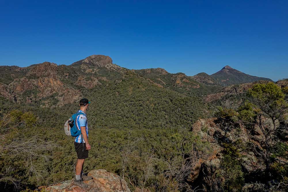 Spirey-View-lookout-warrumbungles-walks